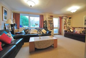 Photo 16- click for photo gallery